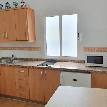 Sehr Ruhig Und Zentral Gelegene Nerja